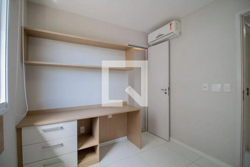 Apartment, 92 m², with a glass-enclosed balcony — photo 15