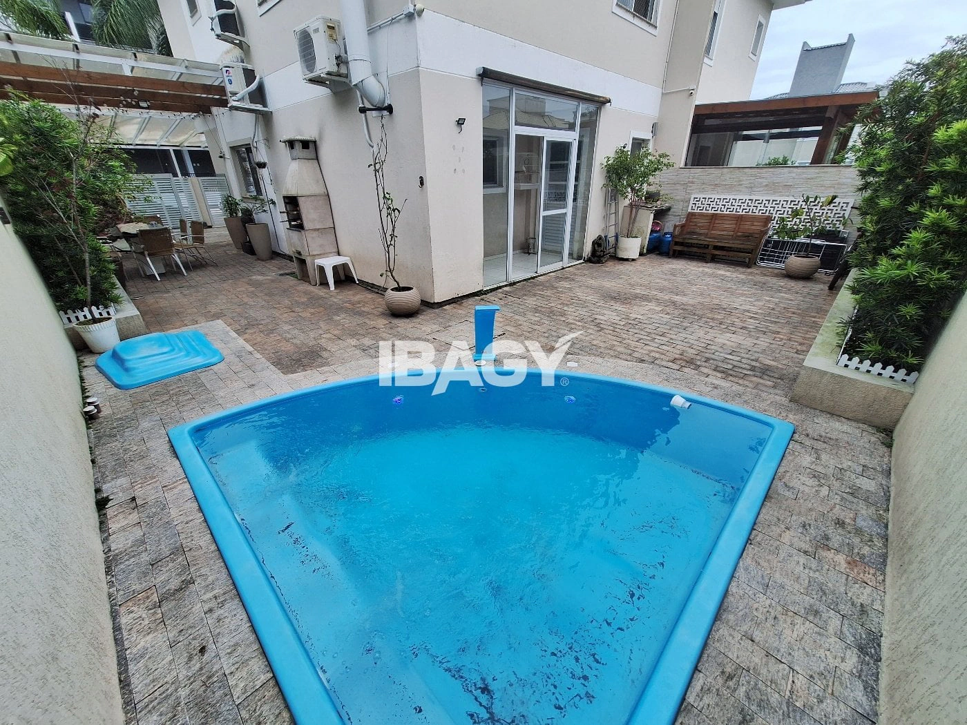 3-bedroom house with a private BBQ in Florianópolis — photo 16