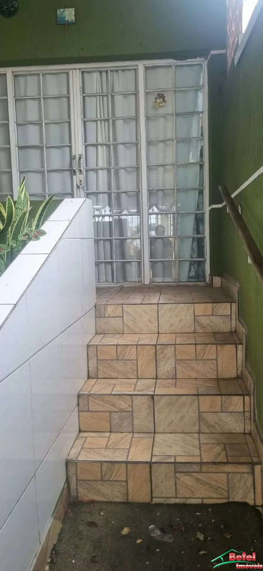 3-bedroom house with a grill on the balcony in Curitiba — photo 4