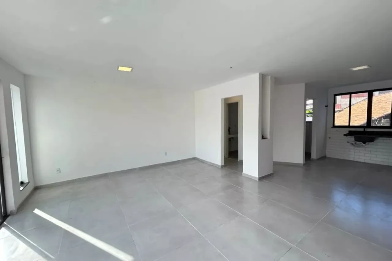 2-bedroom apartment with an open-plan kitchen — photo 16