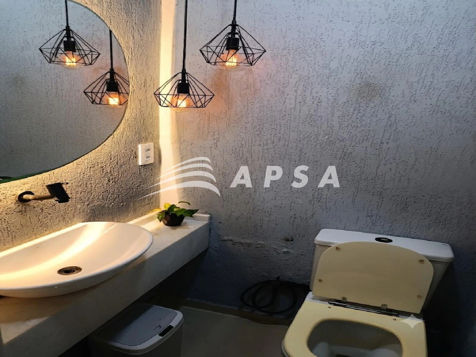 Casa para locação com 3 suítes e jardim privativo — photo 8