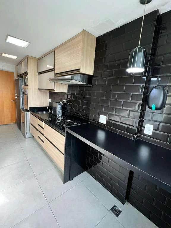 Furnished rental duplex with 4 bedrooms and private BBQ — photo 17