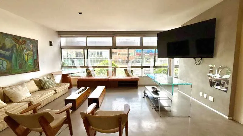 Furnished 4-bedroom apartment with 140 m² — photo 11