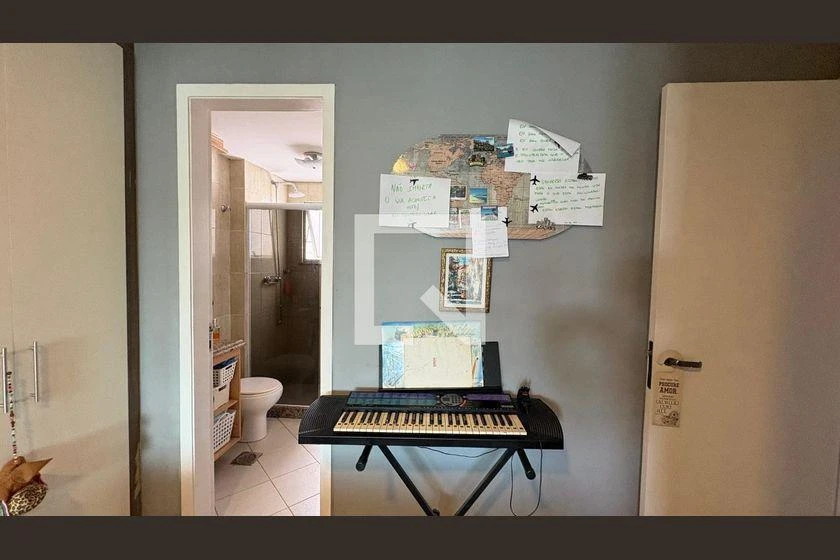 3-bedroom apartment with a washing machine — photo 39