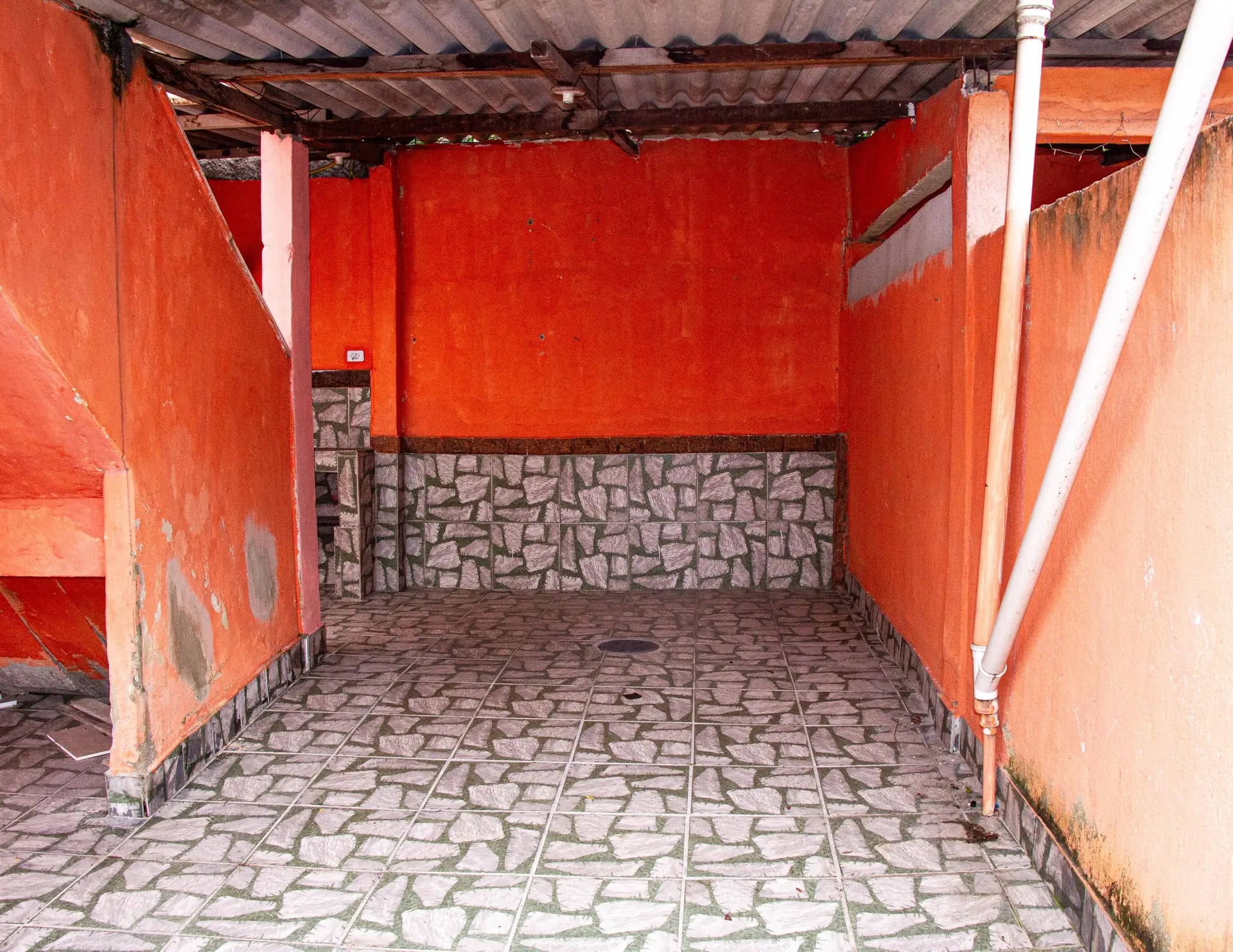 House with 2 bedrooms, balcony and 2 parking spaces — photo 24