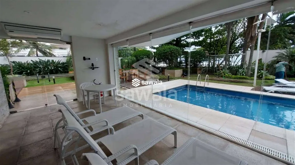110 m² apartment with 2 bedrooms and a glass balcony — photo 19