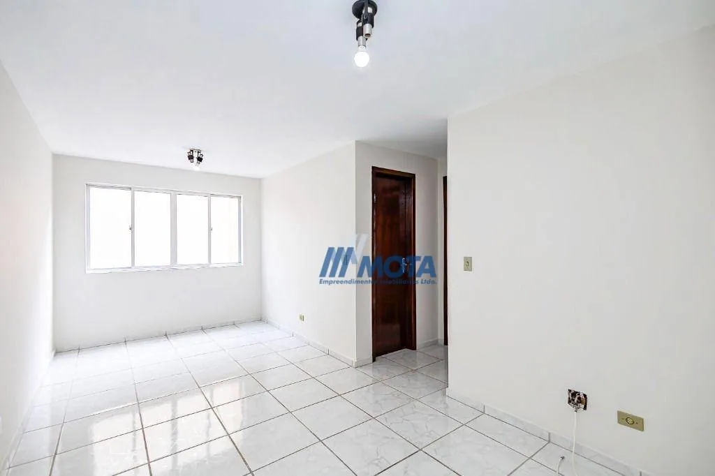 2-bedroom apartment with tile flooring — photo 3