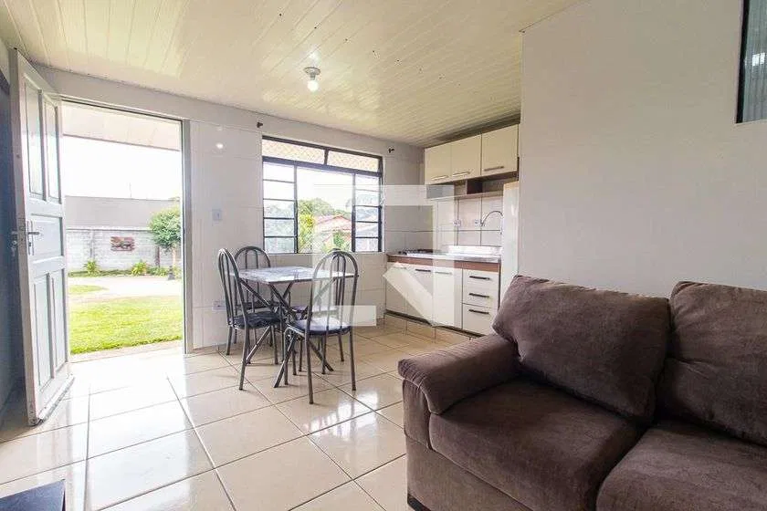 Casa de 36 m² com cozinha americana e 1 vaga