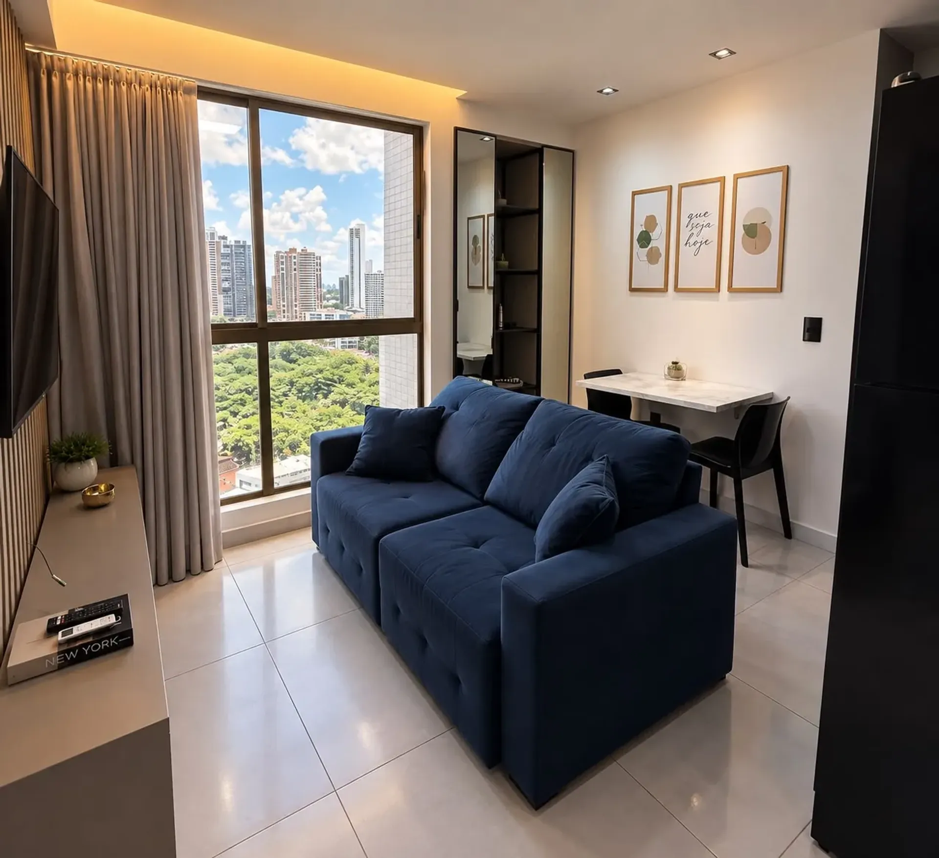 Apartment on the 16th floor with floor-to-ceiling windows