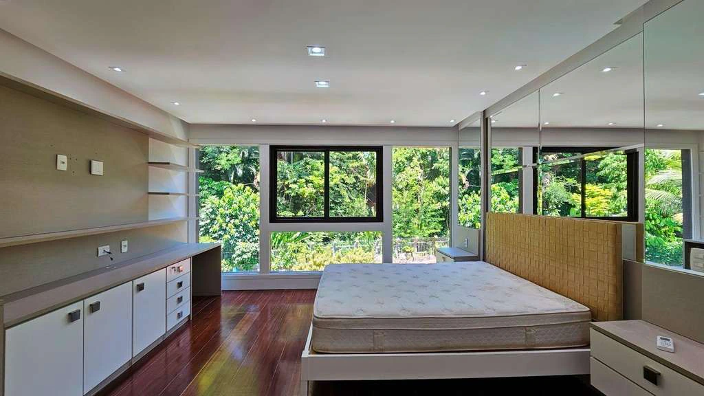 Condo house with 5 bedrooms and a gas kitchen — photo 3