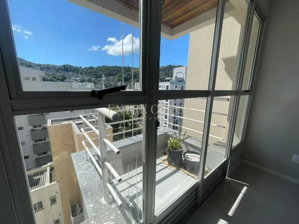 2-bedroom apartment, both with their own bathrooms, 70 m²