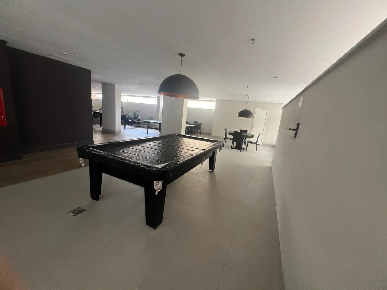 Мебльована квартира 46 м² з 1 спальнею-сюїтом — photo 24