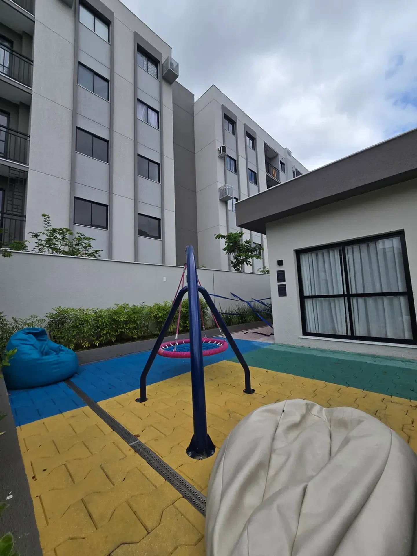 Garden apartment with 2 bedrooms and 1 bathroom — photo 27