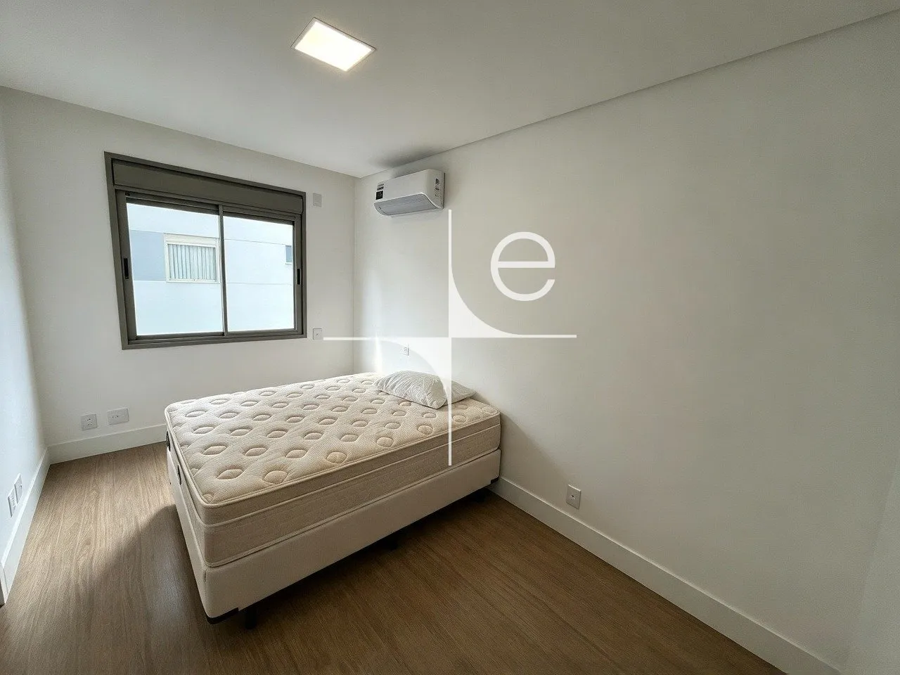 Furnished apartment, 80 m², with a grill on the balcony — photo 12