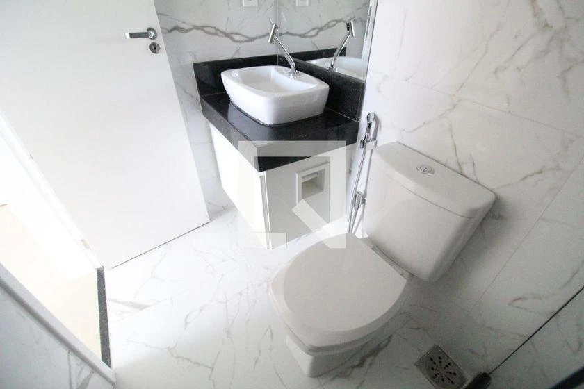 2-bedroom apartment, 1 with its own bathroom, 75 m² — photo 27