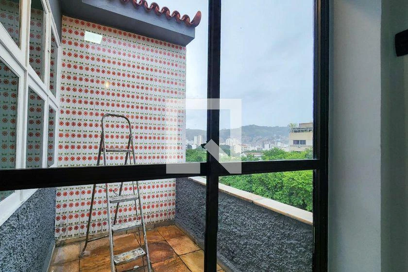 250 m² apartment with a mountain view and a walk-in closet — photo 16