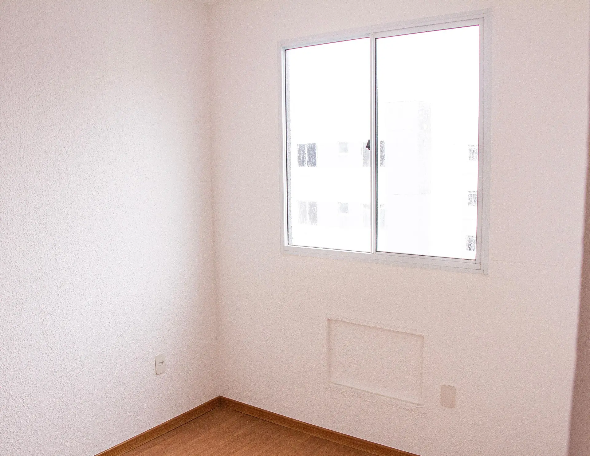 Rental apartment with 2 bedrooms, 1 bath, no parking — photo 10