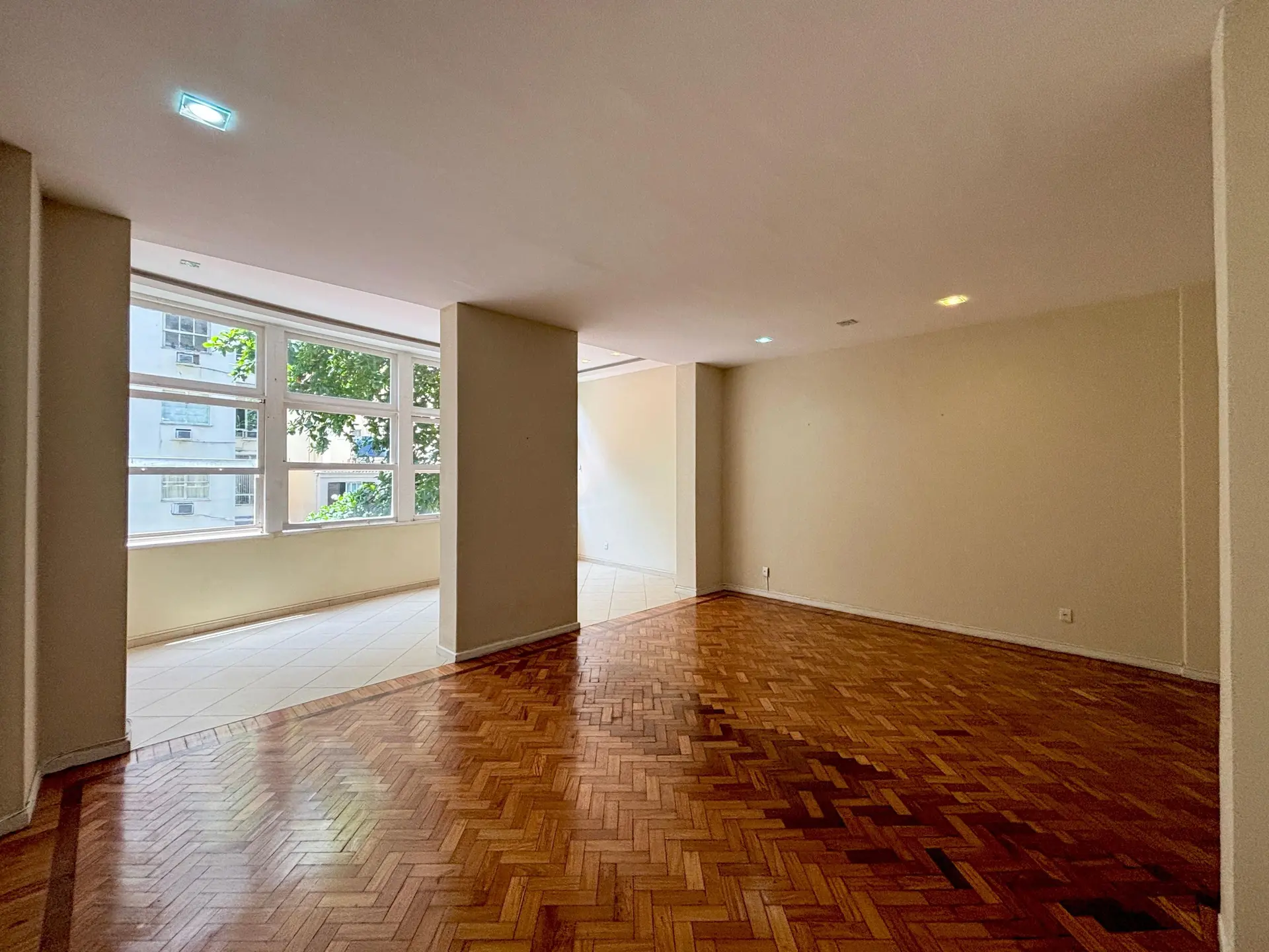 3-bedroom apartment with 2 bathrooms — photo 6