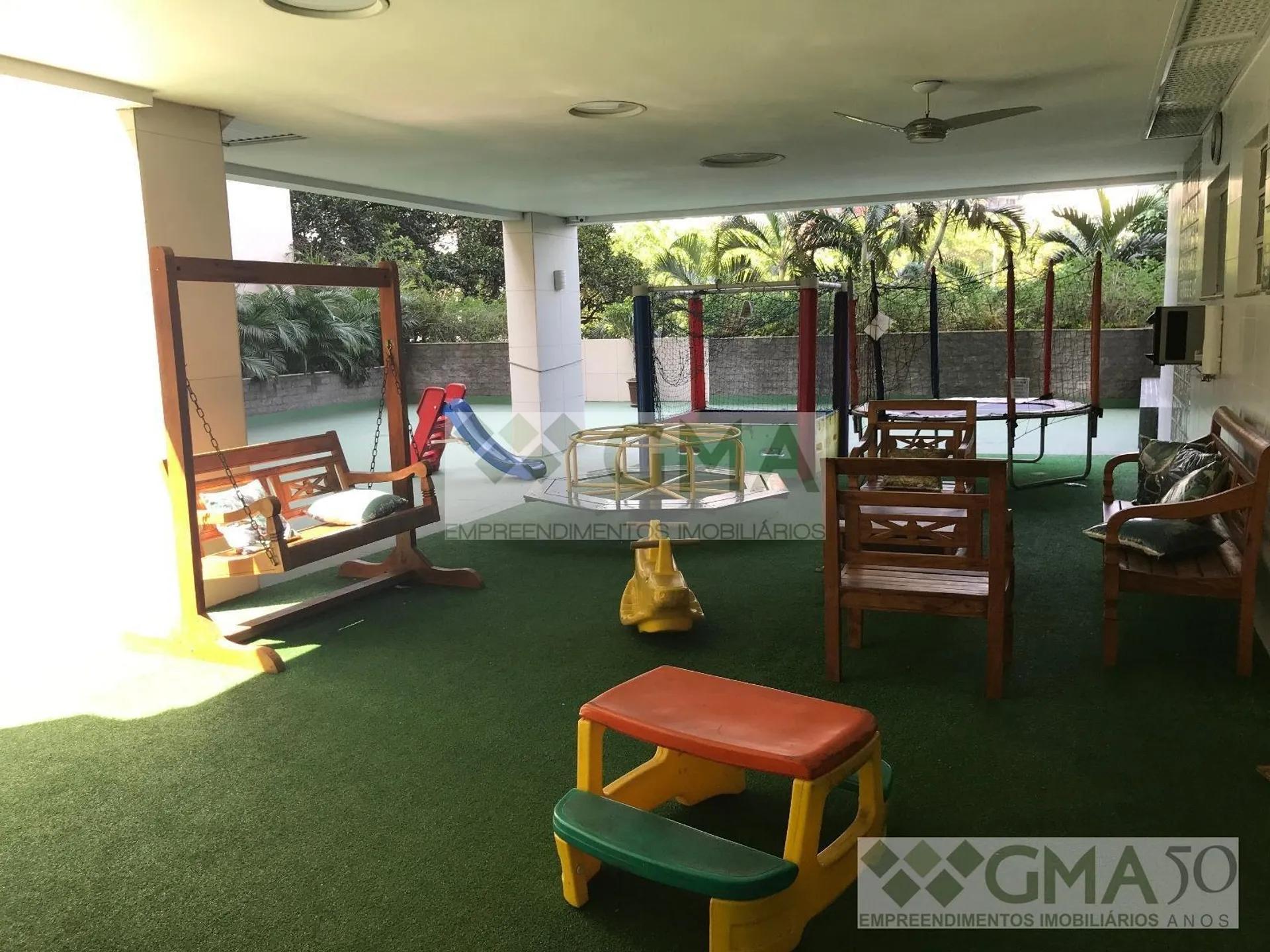 Vista a la montaña y 2 dormitorios: departamento de 70 m²