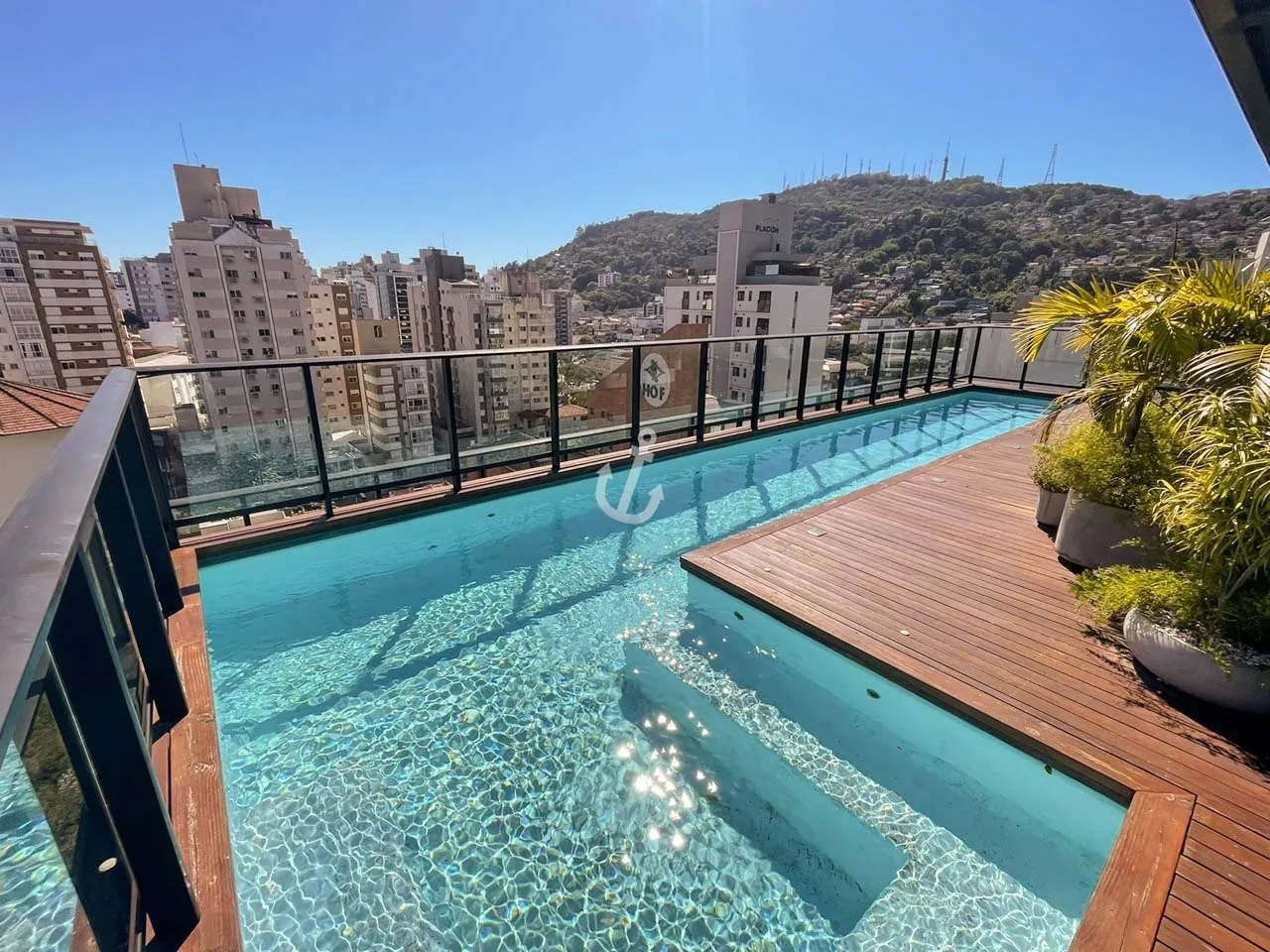 Apartamento mobiliado de 1 suíte com 102 m² e vaga — photo 2