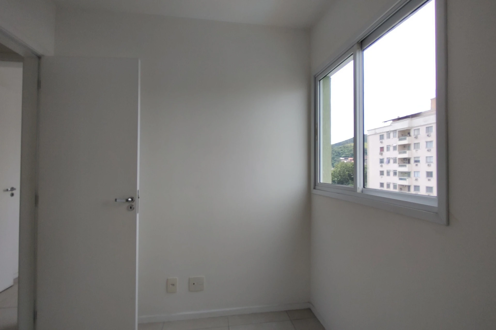 Apartamento de 2 quartos com piscina no condomínio — photo 56