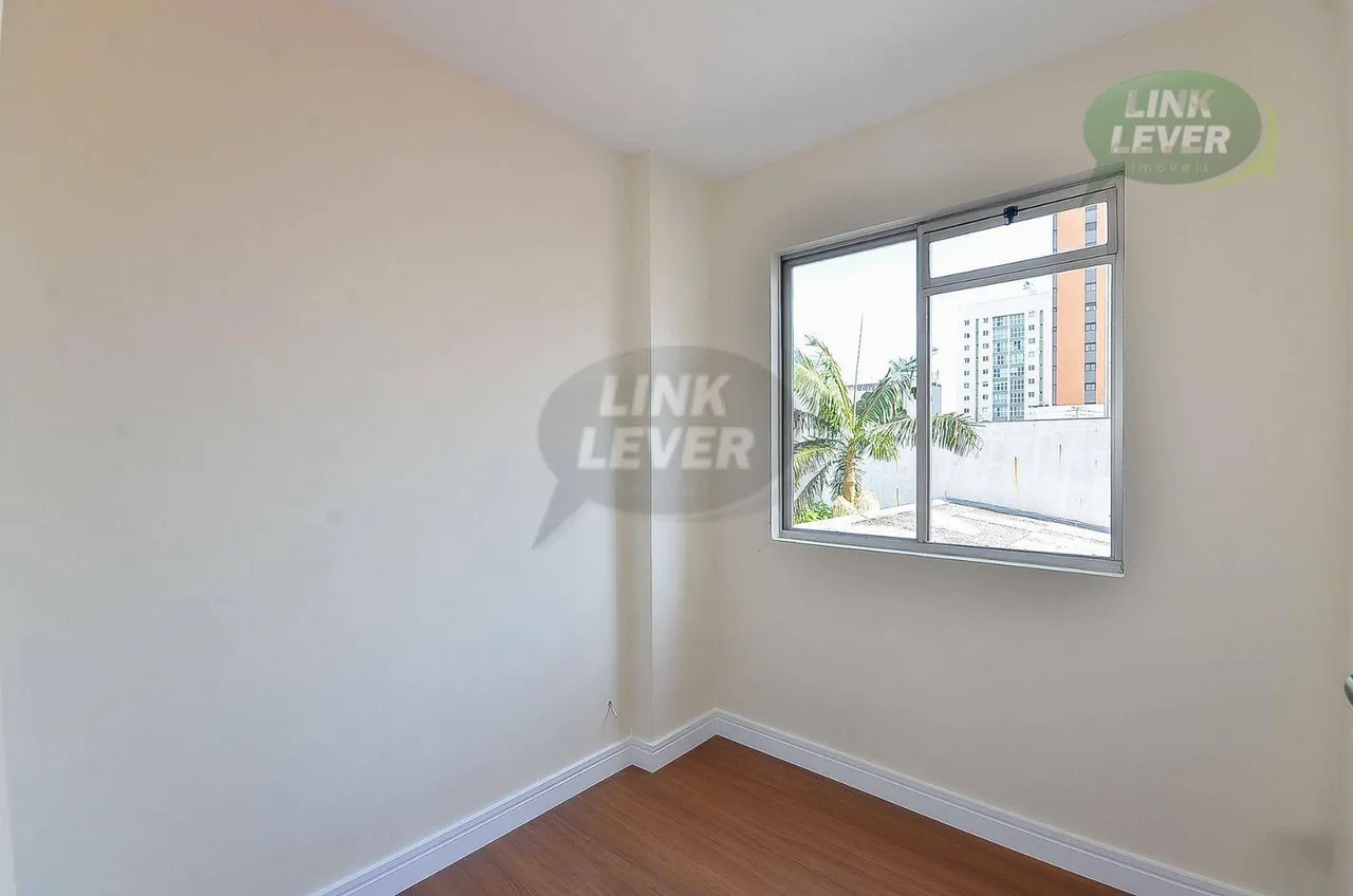 Studio apartment with 1 bedroom and 1 bathroom — photo 14