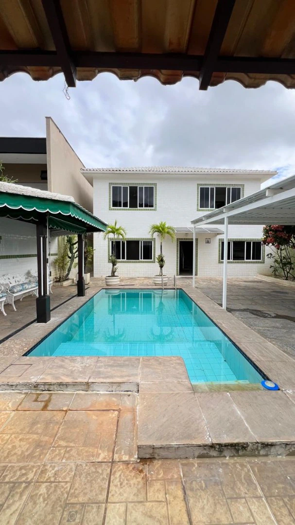 Casa com 6 quartos e jardim privativo com churrasqueira — photo 11