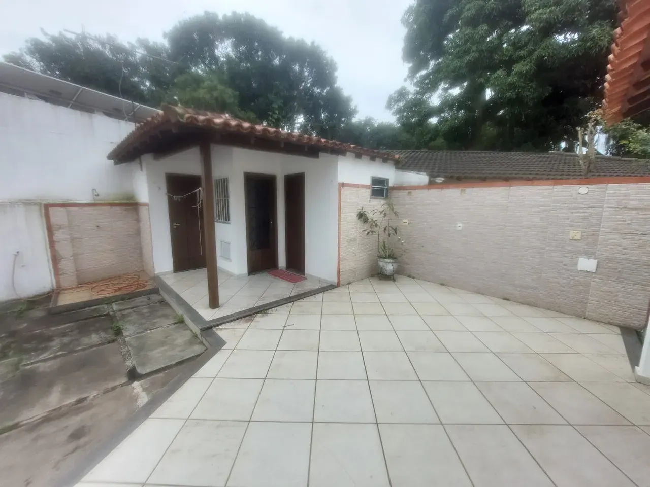 Home office in a 3-bedroom house, 169 m² — photo 25