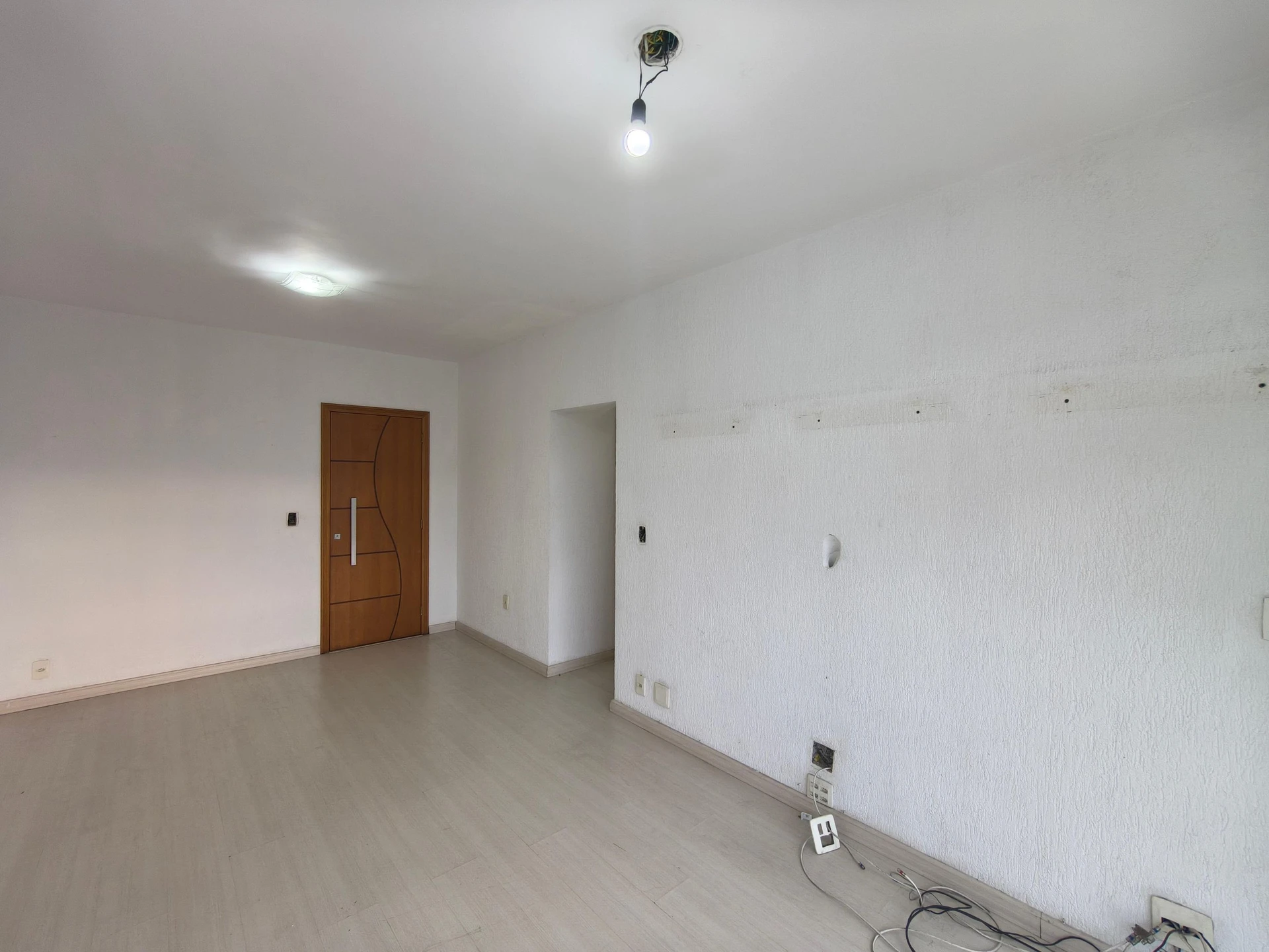 Mountain view in a 2-bedroom apartment, 60 m² — photo 26