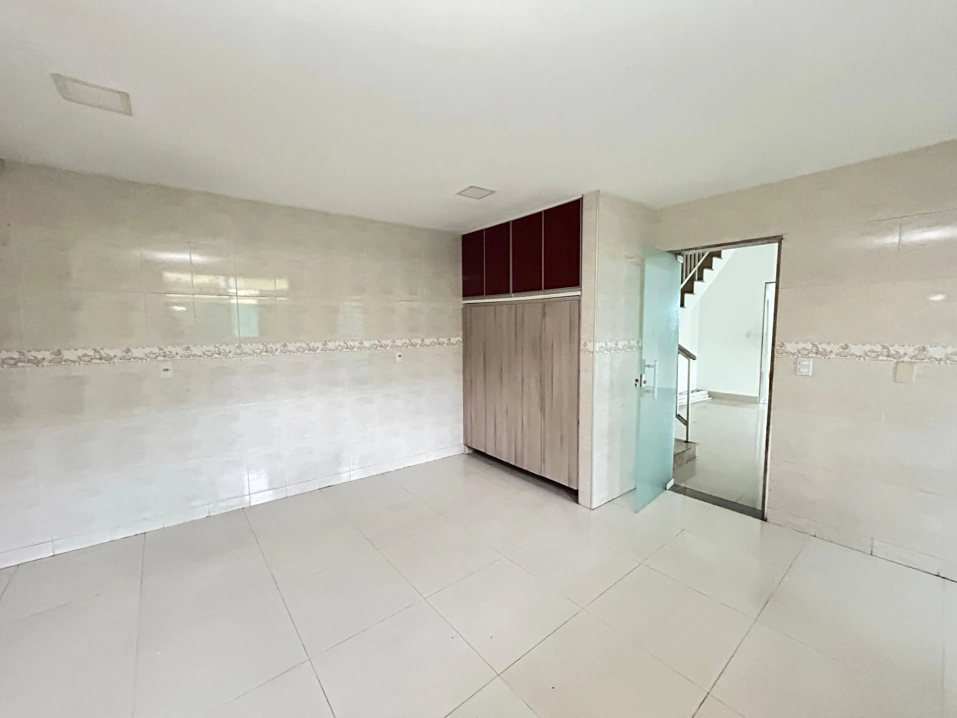 House, 300 m², with a walk-in closet — photo 59