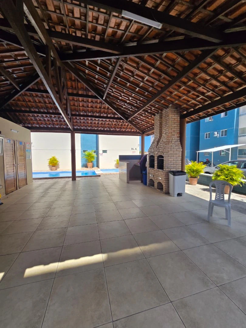 2-bedroom apartment with a washing machine in João Pessoa — photo 12