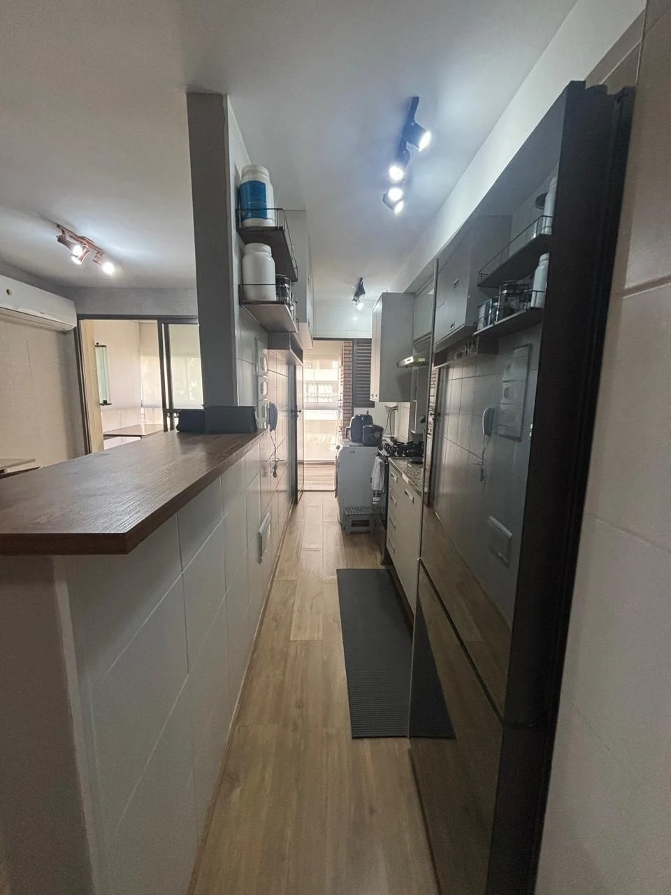 Apartamento mobiliado com 3 quartos e 2 banheiros — photo 14