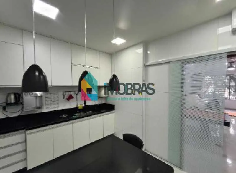 Apartamento mobiliado com 3 quartos e 3 banheiros — photo 2
