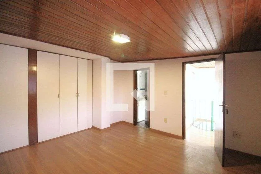 Коберга с 3 спальнями, балконом и 110 м² — photo 16