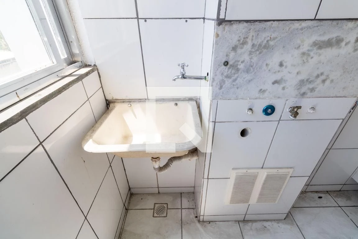 Apartamento sem mobília de 2 quartos com vaga e cozinha aberta — photo 37