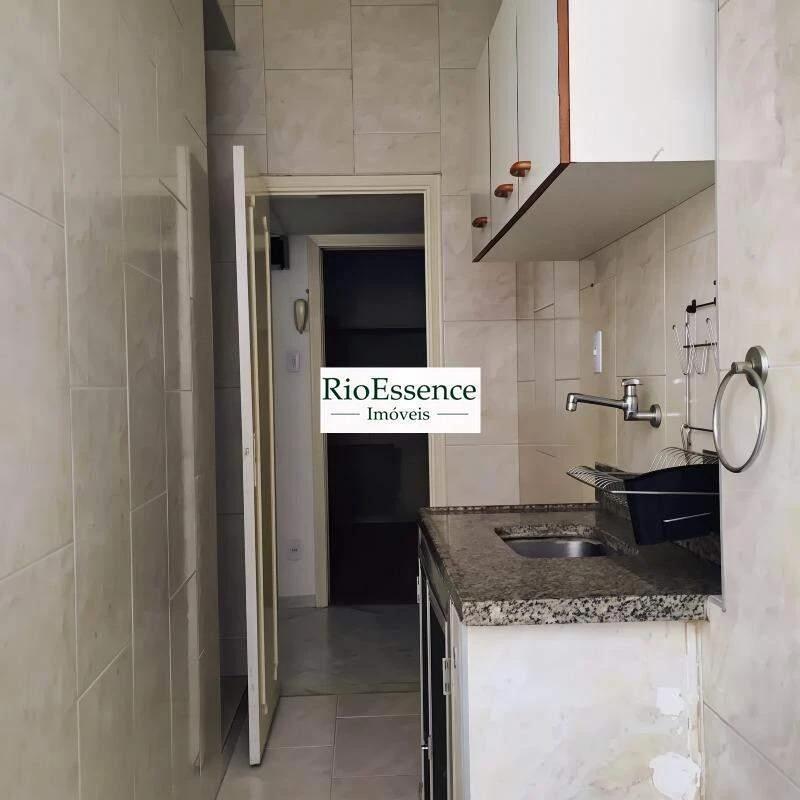 1-bedroom apartment with 34 m² and city view — photo 2