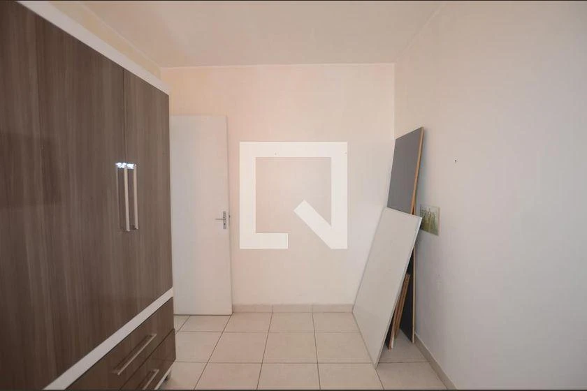 Apartamento de 2 quartos em condomínio com piscina — photo 32