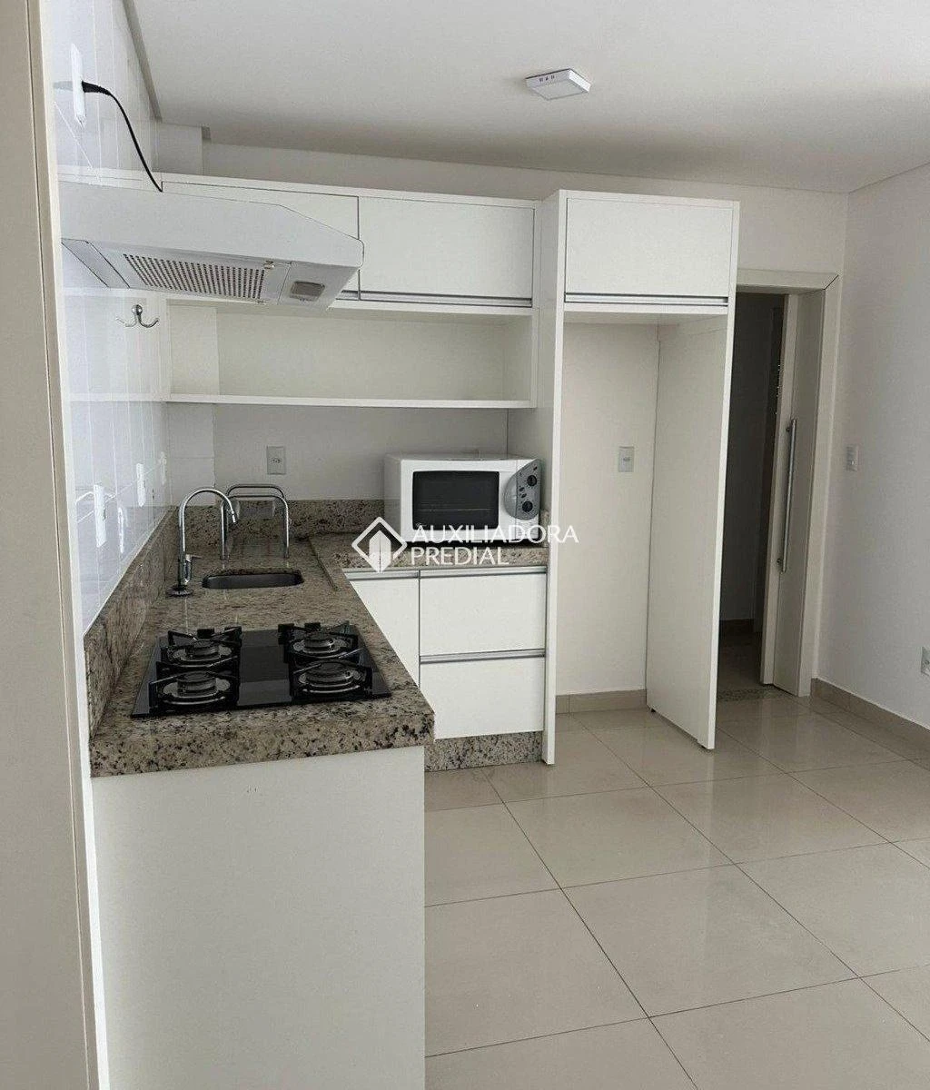 Apartment, 98 m², with a grill on the balcony