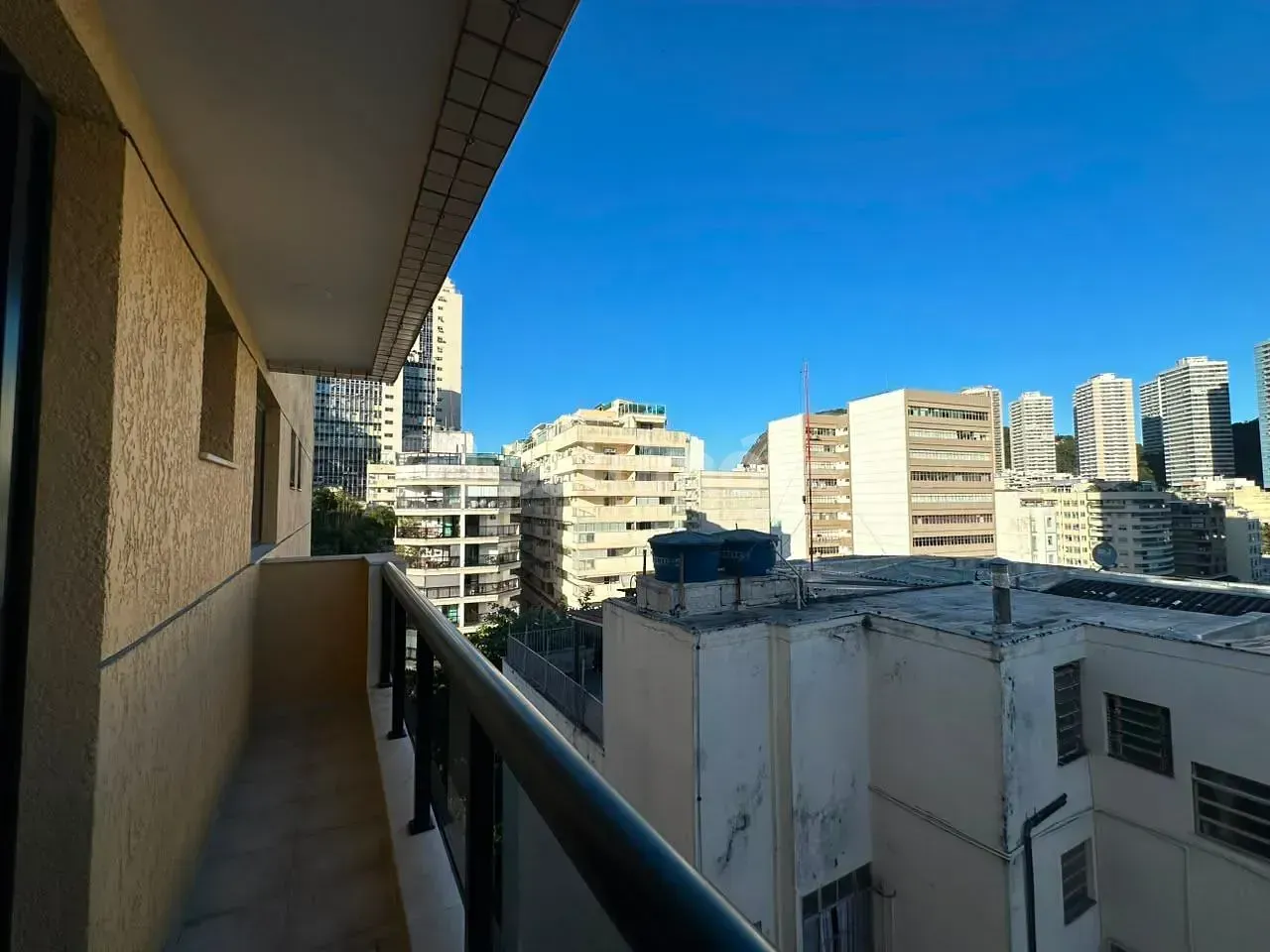 Apartamento mobiliado com 1 quarto e fogão a gás — photo 16