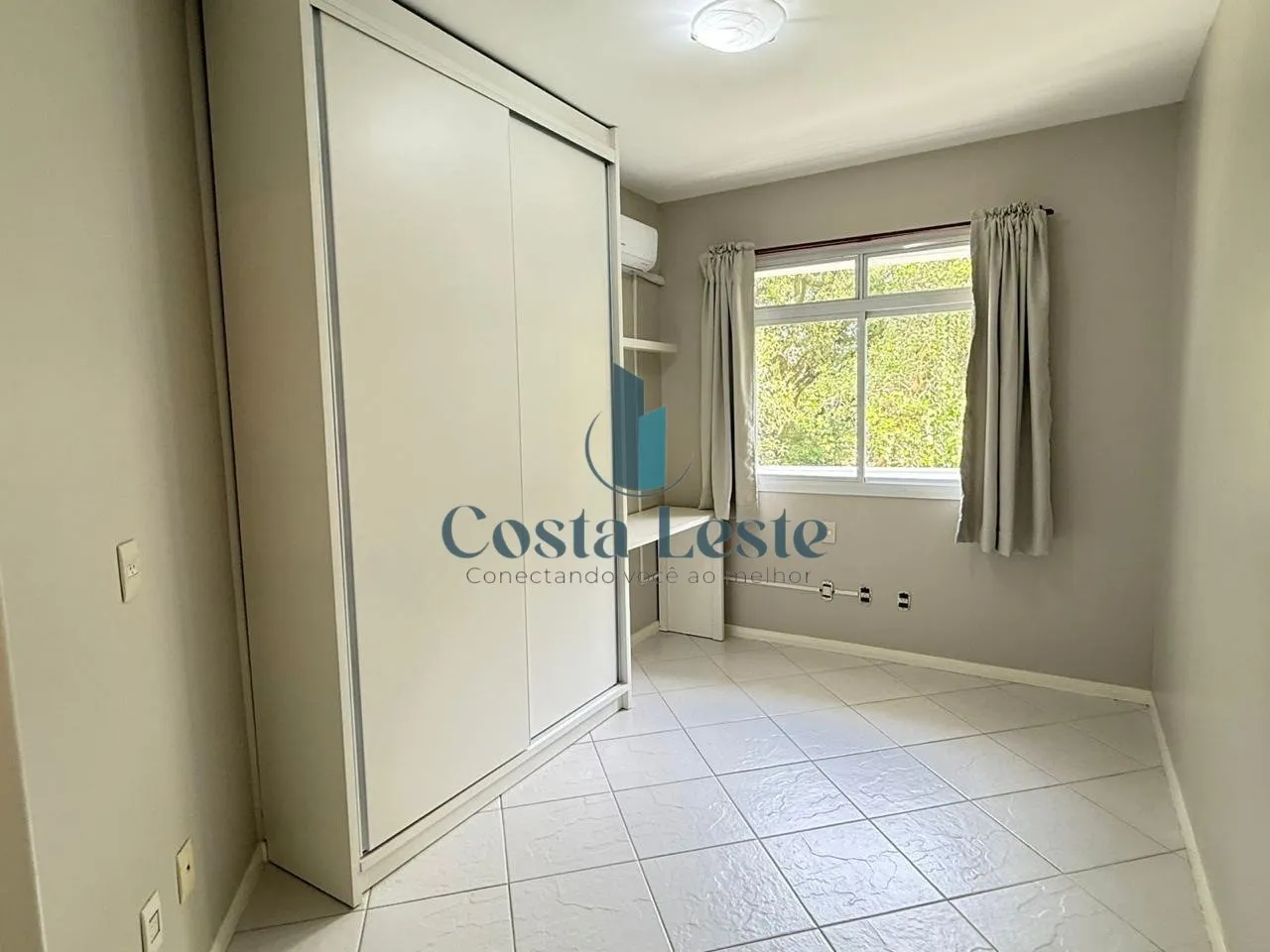 2-bedroom apartment, 60 m² — photo 15