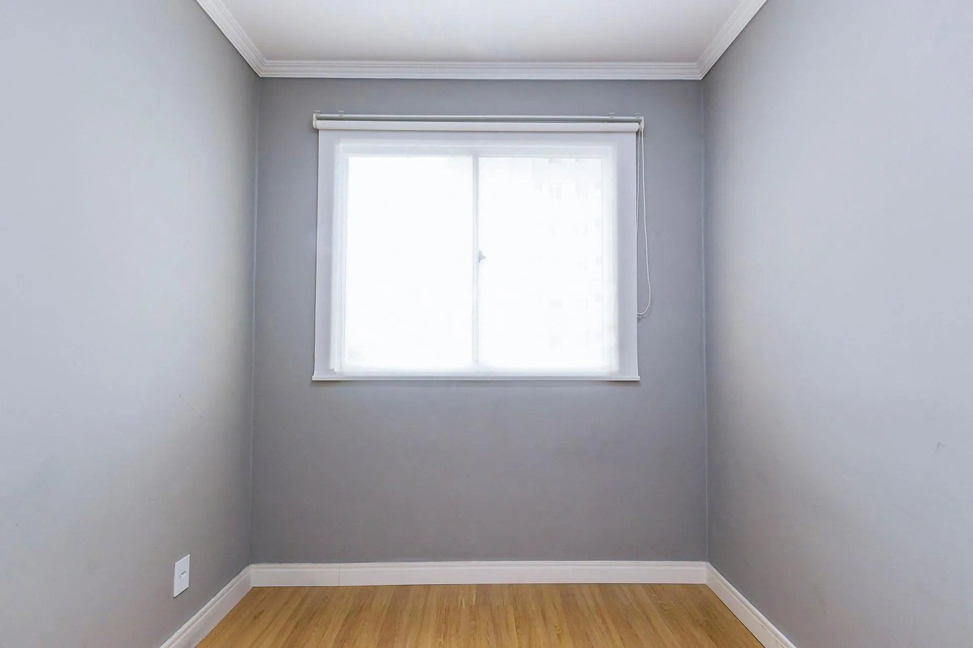 Apartment, 68 m², with wood or laminate floors — photo 32