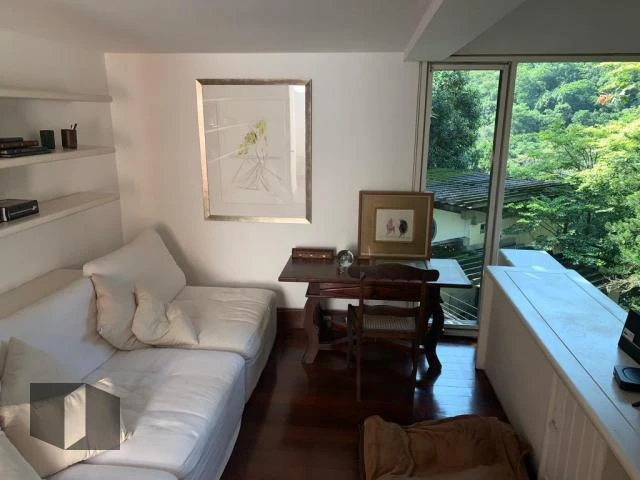Casa com 4 quartos e varanda, estilo rústico — photo 30