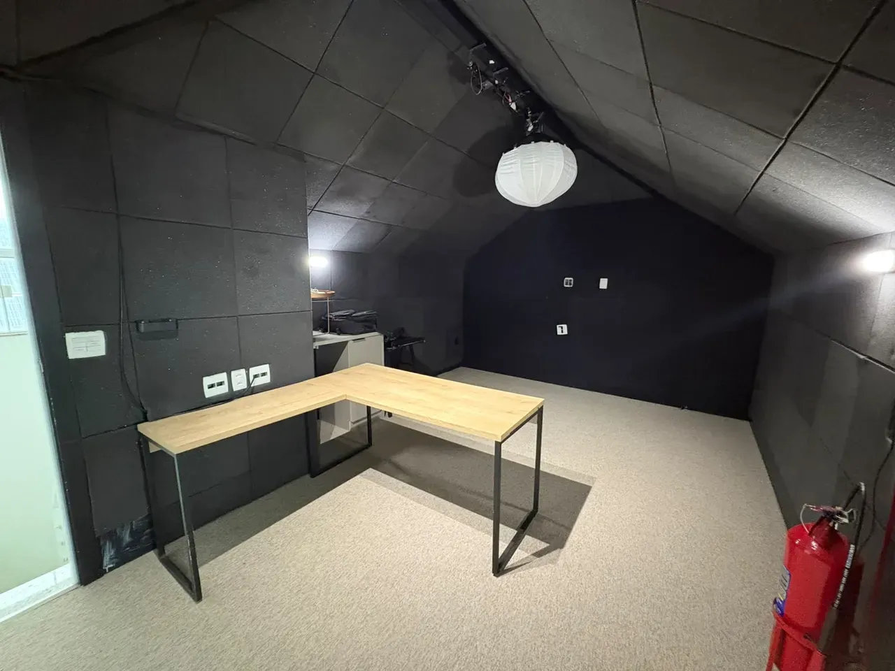 Casa de 4 quartos com espaço de home office — photo 31
