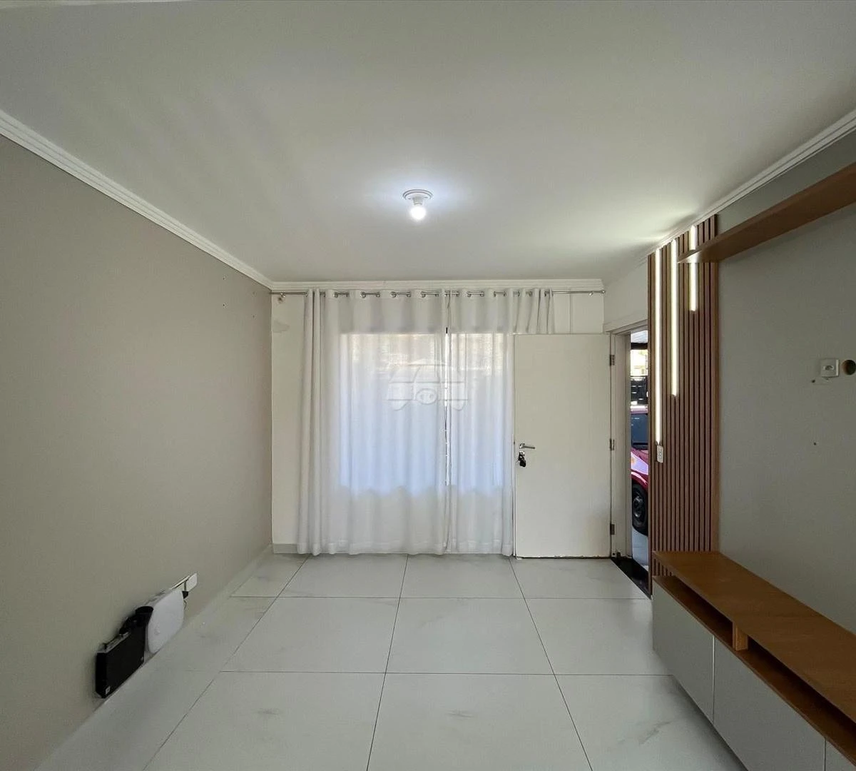 3-bedroom house with a grill on the balcony in Curitiba — photo 2