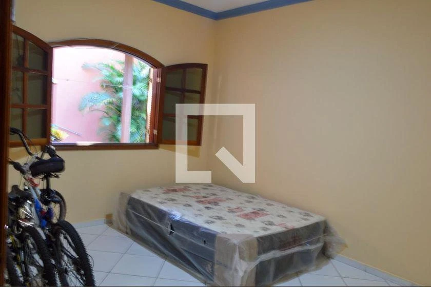 Furnished house with 4 bedrooms and 600 m² — photo 21