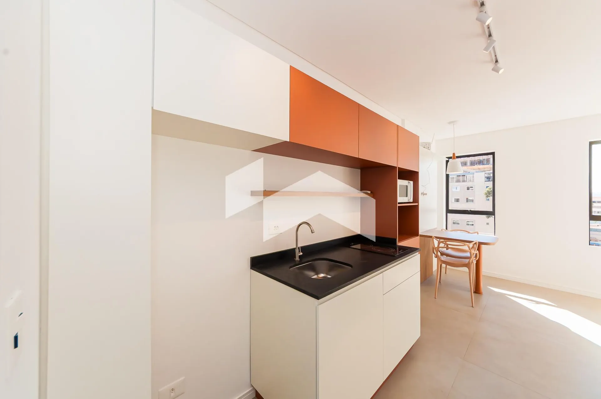 Studio de 24 m² com ar-condicionado e sem vaga — photo 2