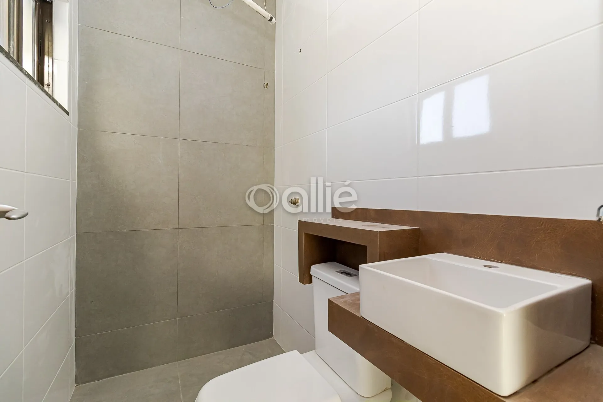 Casa de 4 dormitorios, 5 baños y 510 m² — photo 26