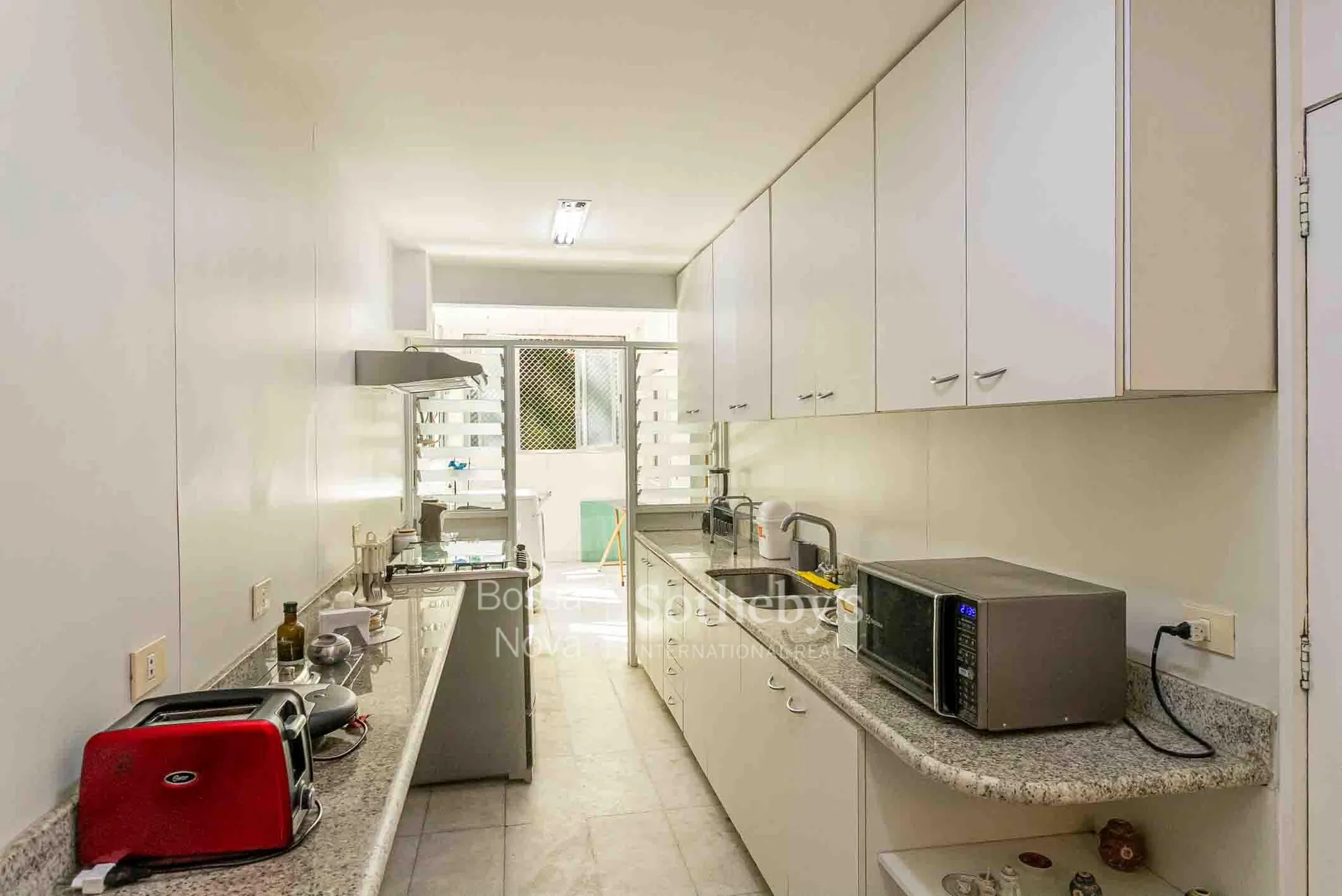 Apartamento mobiliado de 3 quartos com vista para a água — photo 12