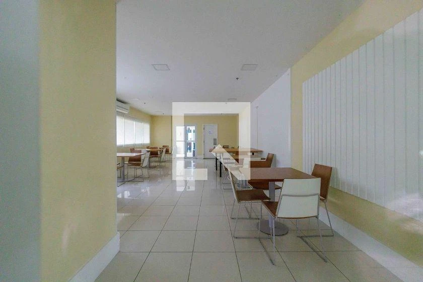 Apartamento mobiliado, 99 m², com janelas do piso ao teto — photo 40