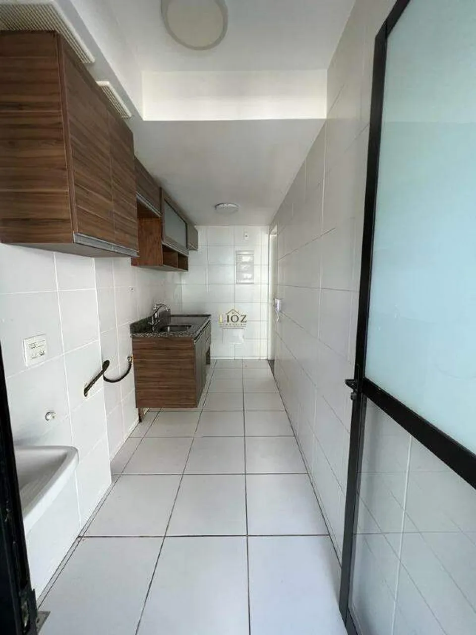 Rental apartment with 2 bedrooms and 2 bathrooms — photo 9